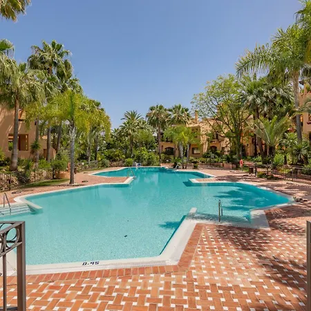 De 2 En Bahia De Alcantara Marbella