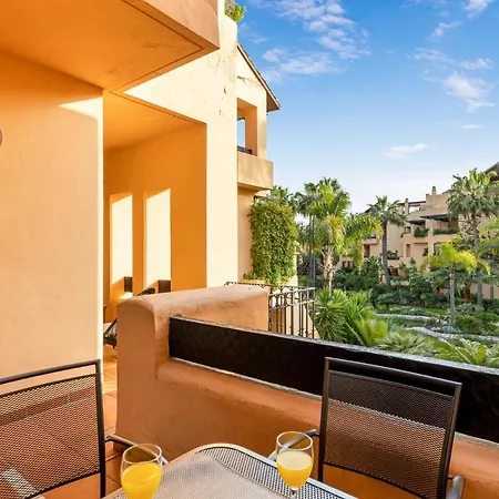De 2 En Bahía De Alcántara Apartamento Marbella