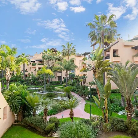 Apartamento De 2 En Bahía De Alcántara Marbella