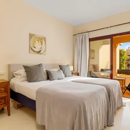 Apartment De 2 En Bahia De Alcantara Marbella