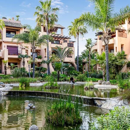 Apartamento De 2 En Bahía De Alcántara Marbella